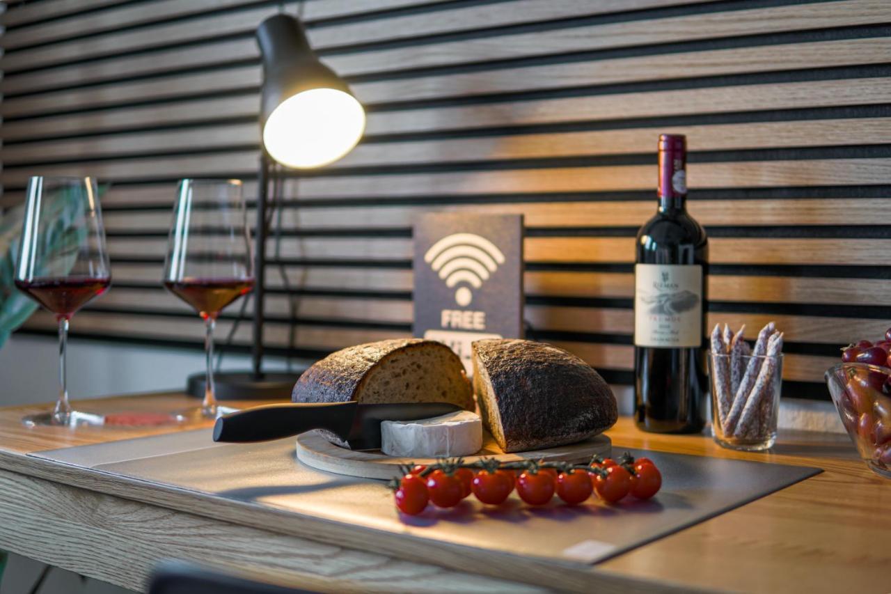 Homefy Studio Sky - Free Parking - Elevator - Desk - Netflix Έσσεν Εξωτερικό φωτογραφία